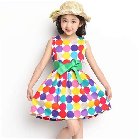 Gaya Baju Anak Perempuan Umur 10-12 Tahun yang Trendi dan Nyaman di Tahun Ini
