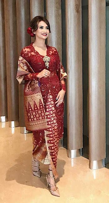 Inspirasi Baju Kondangan Cewek Terkini: Tampil Memukau di Setiap Acara