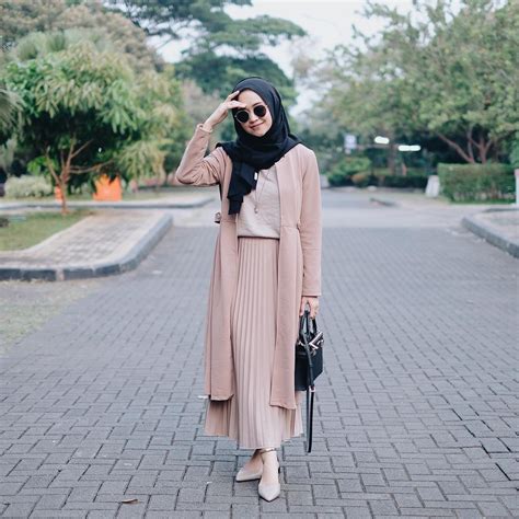Inspirasi Gaya: Memilih Nama Baju Muslim Wanita yang Tepat untuk Tampilanmu