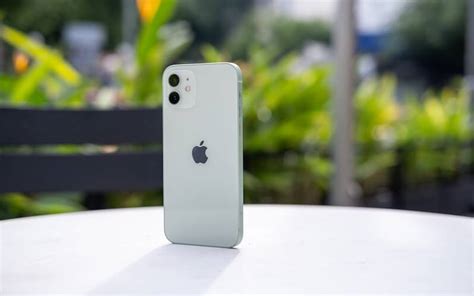 Is the iPhone 12 Still Worth Buying in [Current Year]? A Comprehensive Review