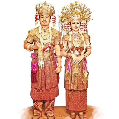 Mengenal Lebih Dekat Pakaian Adat Sumatera Barat: Keindahan dan Maknanya