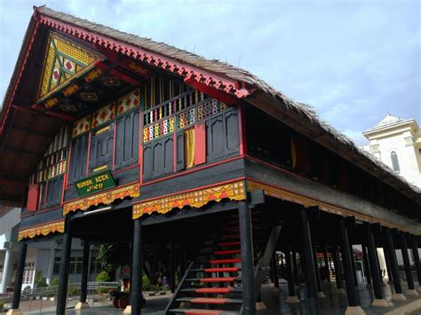Mengenal Pakaian Adat Pesa'an: Asal Usul, Makna, dan Keunikannya