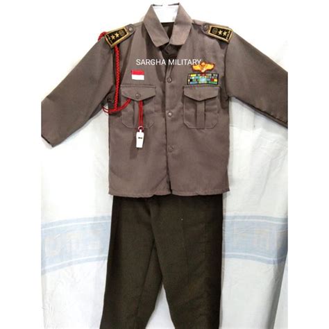 Mengenalkan Lebih Dekat Baju Akpol Anak: Mimpi dan Kebanggaan Sejak Dini