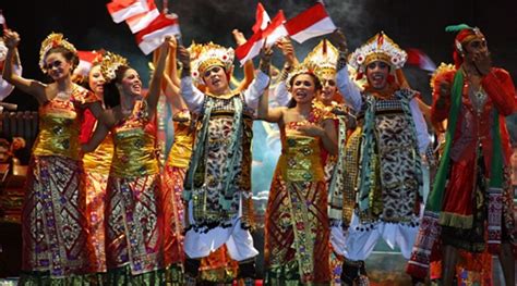 Pesona Abadi Baju Adat: Warisan Budaya Indonesia yang Kaya