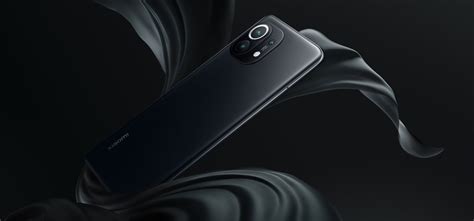 Xiaomi 12 Pro: A Deep Dive into Xiaomi's Flagship Phone